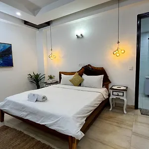 Bed & Breakfast Avatar Living @safdarjung Enclave, New Delhi