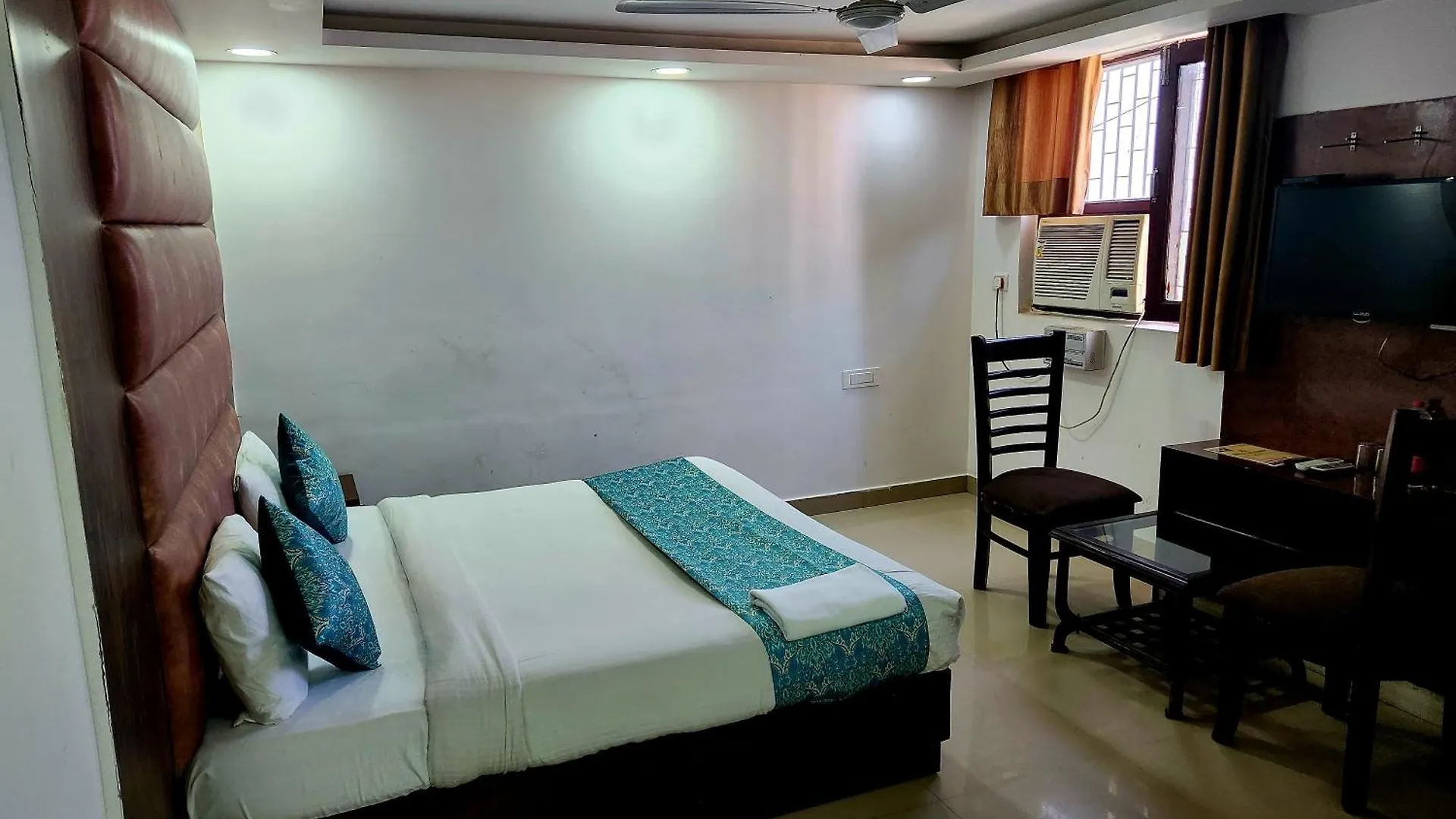 Hotel Marina Near Igi Airport New Delhi