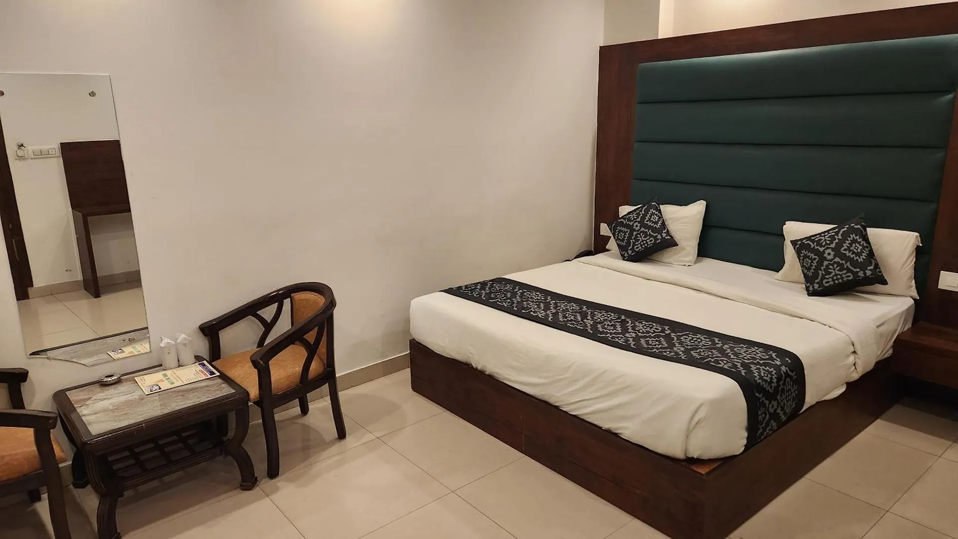 Hotel Marina Near Igi Airport New Delhi 4*,  India