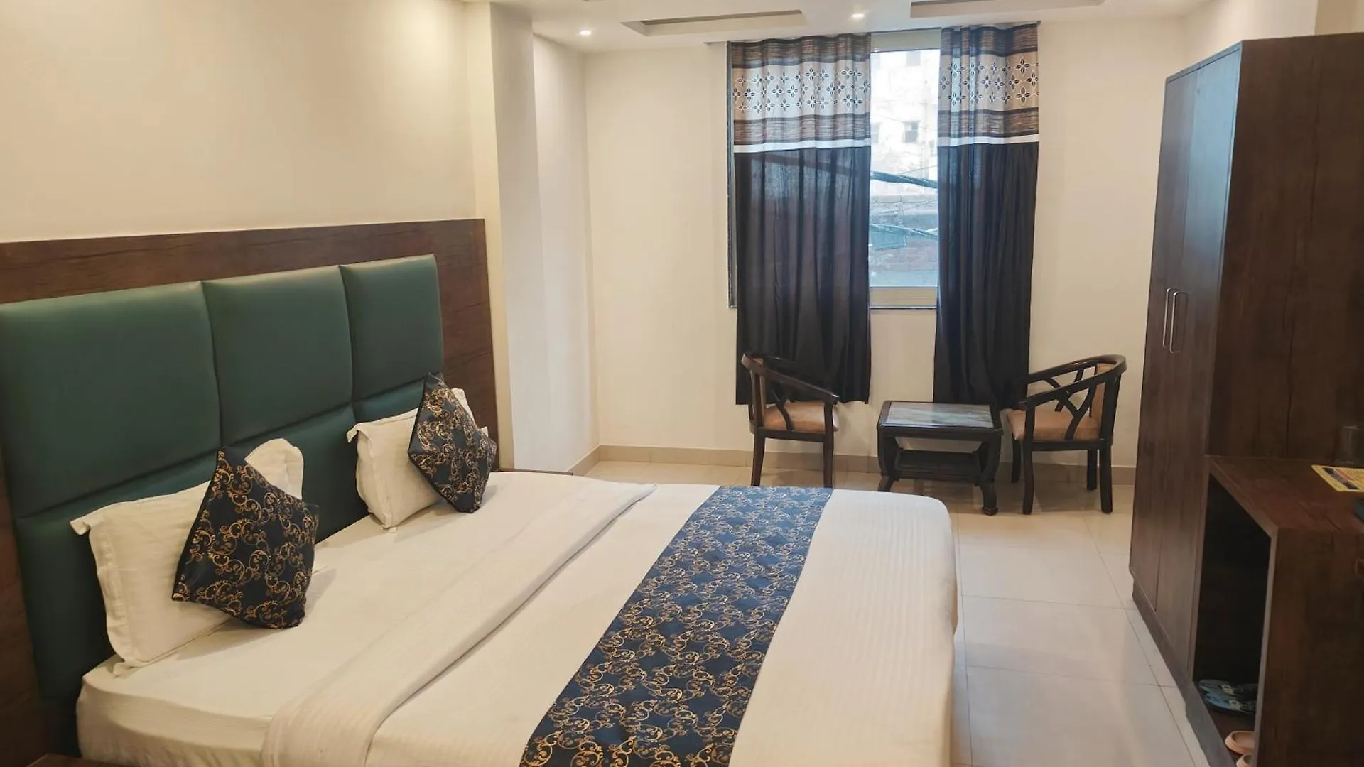 Hotel Marina Near Igi Airport New Delhi